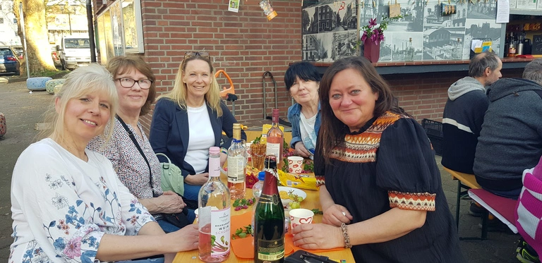 Hocke am 04.04.2025