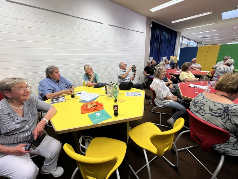 1. Vorstellung des Projekts Zeitsprung am 18.07.2025 in der Zweigbücherei Gerthe