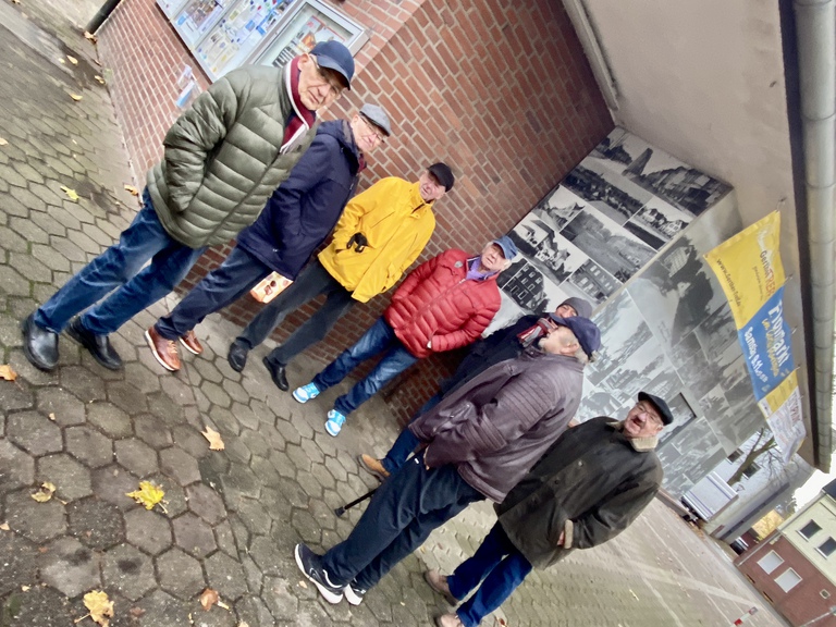 Gerther Weihnachtsbaum Aufstellen