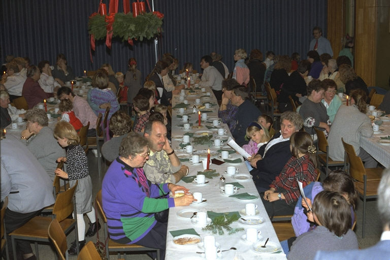 Weihnachtsfeier MSA-Siedlung Hiltroper Heide 1988