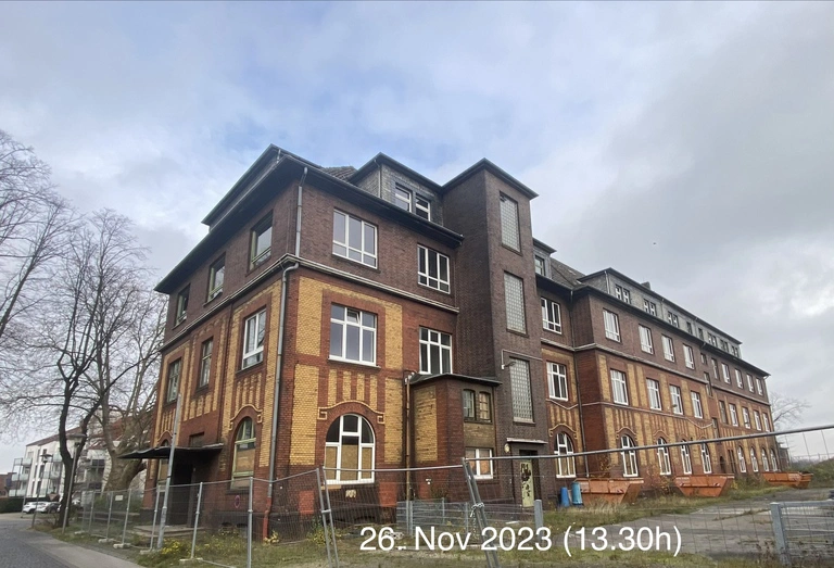 Altes Verwaltungsgebäude von Gudrun Roßbach