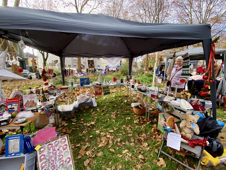 Flohmarkt Weihnachten 8.11.25
