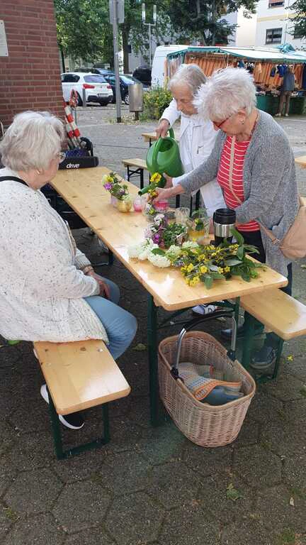 Kaffee anne Bude, Deko-Team am 06.07.2024