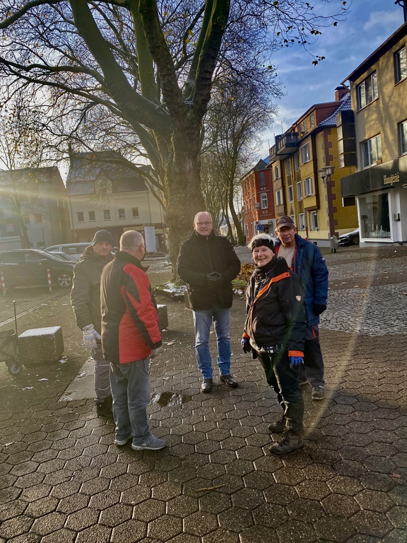 Gerther Weihnachtsbaum Aufstellen