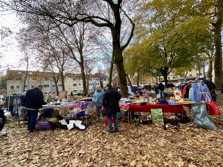 Flohmarkt Weihnachten 8.11.2025