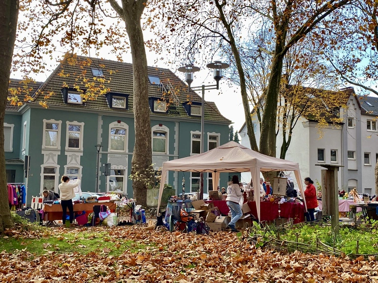 Flohmarkt Weihnachten 8.11.25