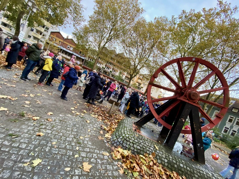 Erster Lichterlauf am 26.10.2025 Start an der Gerther Marktbude