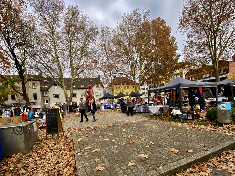 Flohmarkt Weihnachten 8.11.25