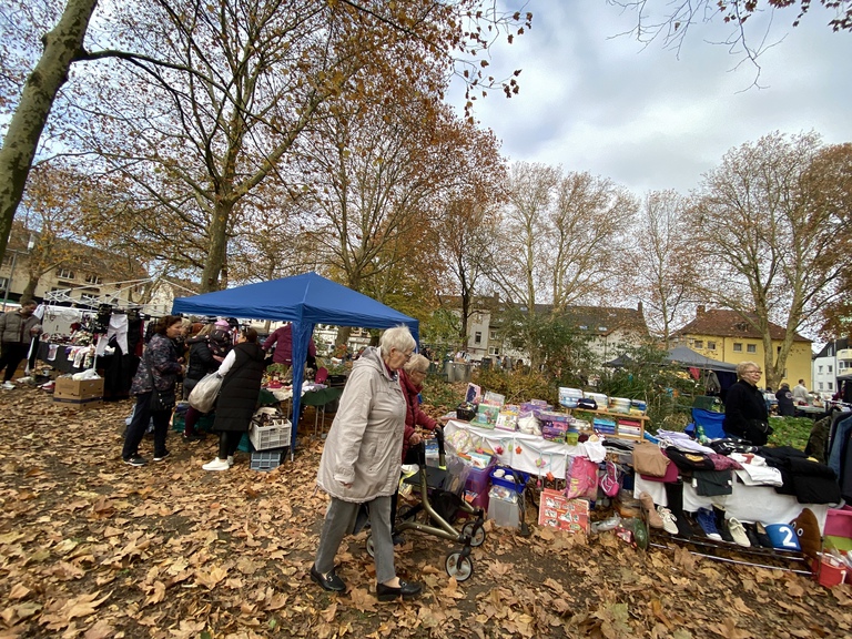 Flohmarkt Weihnachten 8.11.25