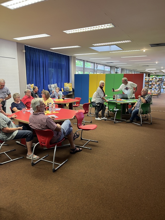 1. Vorstellung des Projekts Zeitsprung am 18.07.2025 in der Zweigbücherei Gerthe