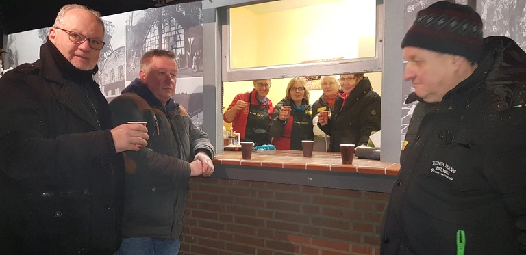 Weihnachtsmarkt Team 2022