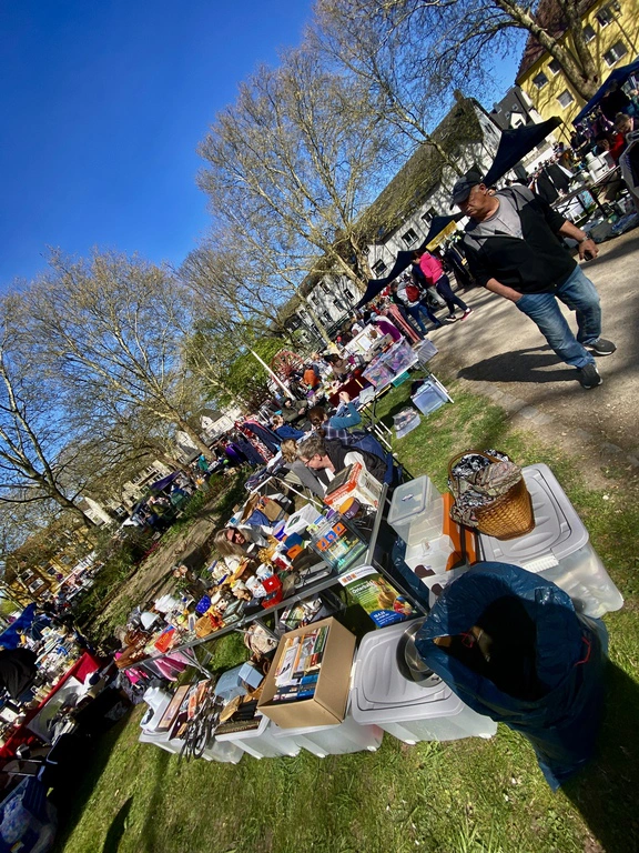 Osterflohmarkt 2025