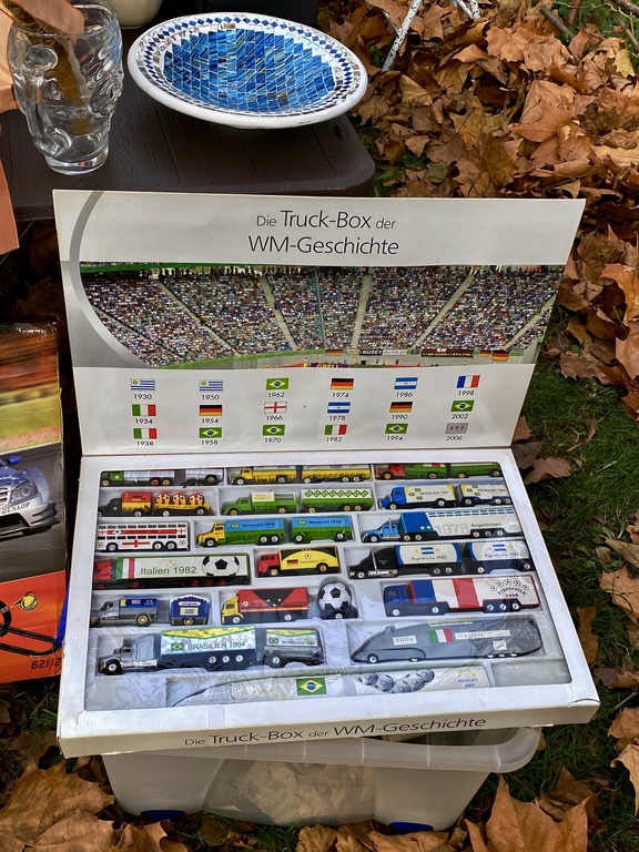 Flohmarkt Weihnachten 8.11.25