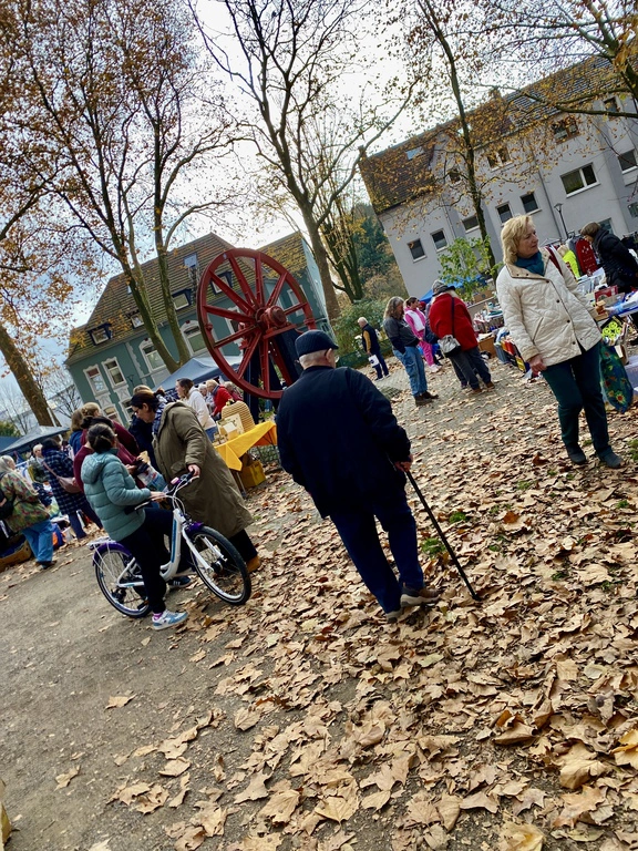 Flohmarkt Weihnachten 8.11.2025