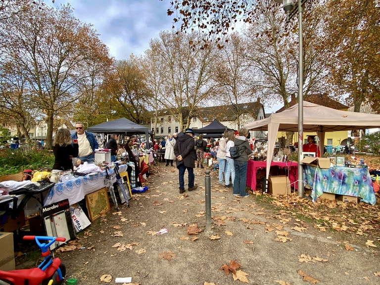 Flohmarkt Weihnachten 8.11.25