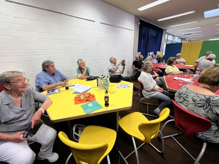1. Vorstellung des Projekts Zeitsprung am 18.07.2025 in der Zweigbücherei Gerthe