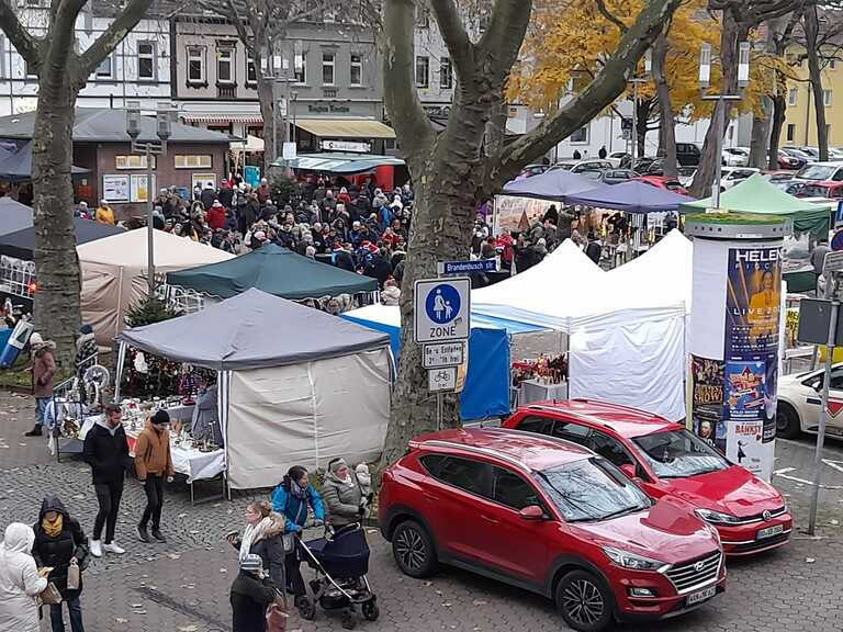 Weihnachtsmarkt 2023 gut gefüllt