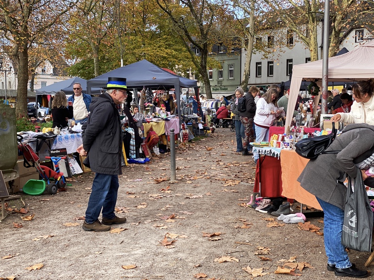 Flohmarkt Weihnachten 8.11.25