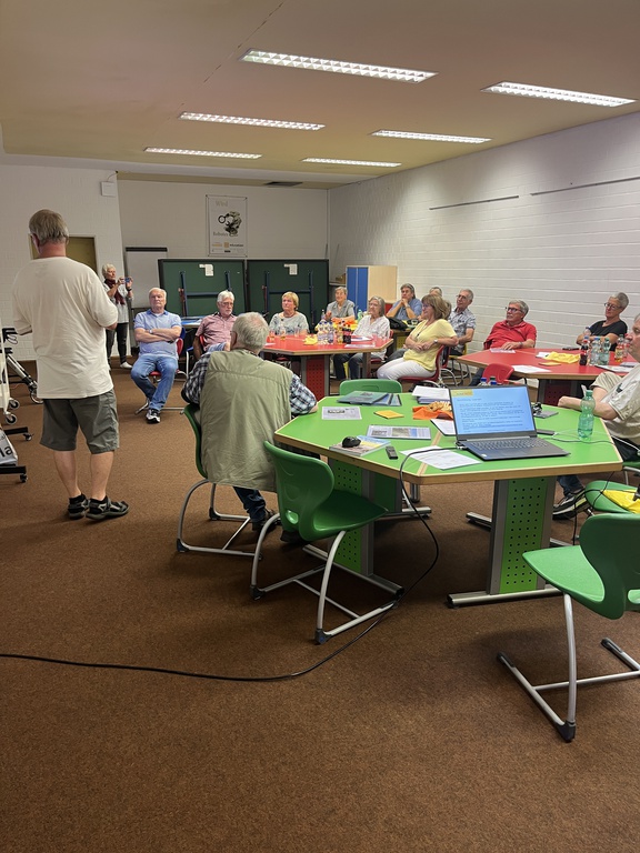 1. Vorstellung des Projekts Zeitsprung am 18.07.2025 in der Zweigbücherei Gerthe