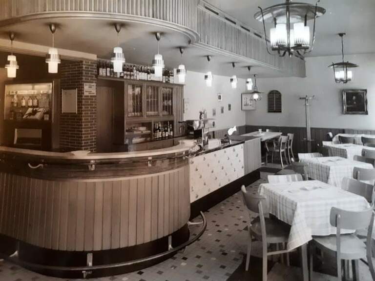 Gasthaus Punge im Dorf Hiltrop, Gastraum