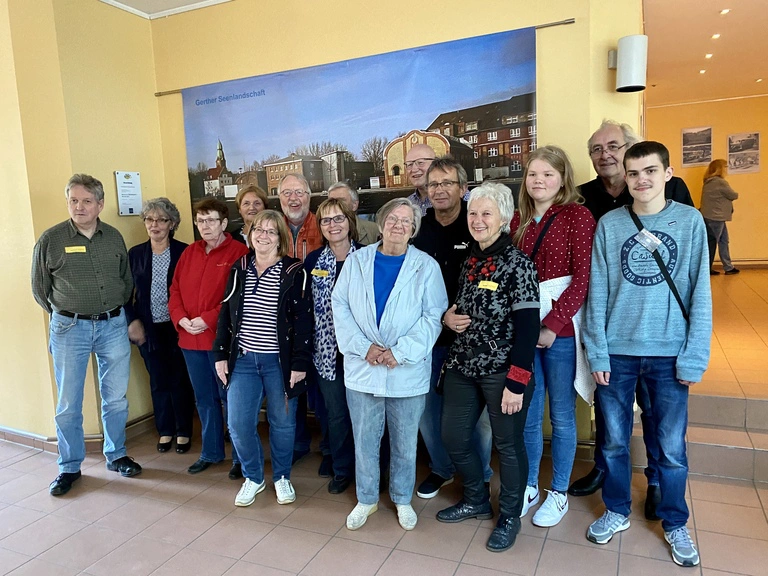 Ausstellung Gerther Zeitreise 28.05.2022 Gruppenbild