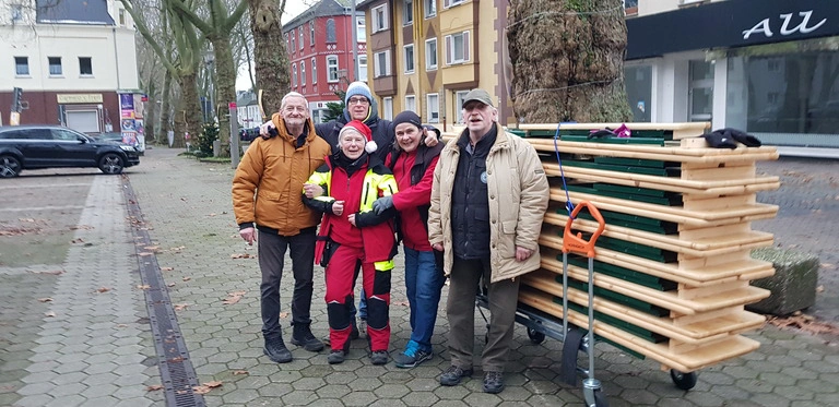 Das Aufbau-Team am 01.12.2023