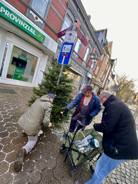 Gerther Weihnachtsbaum Aufstellen