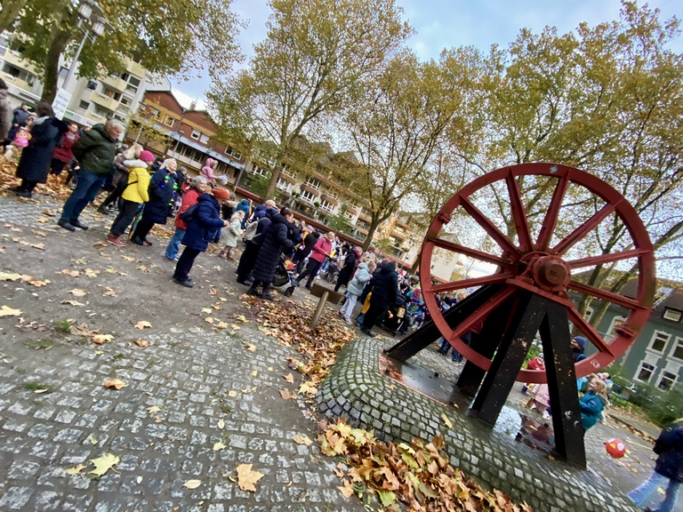 Erster Lichterlauf am 26.10.2025 Start an der Gerther Marktbude