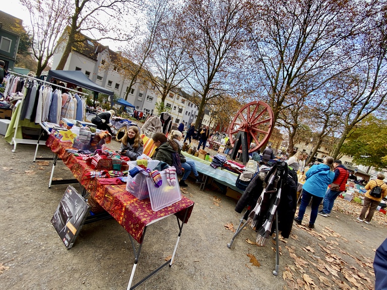 Flohmarkt Weihnachten 8.11.2025