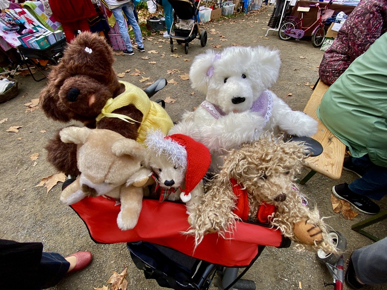 Flohmarkt Weihnachten 8.11.25
