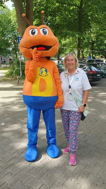 Gerther Sommer am 29.06.2024 Halem ist das Do Do Maskottchen für die Reise Post